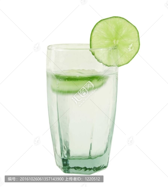 新鮮石灰礦泉水