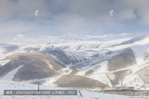 雪山