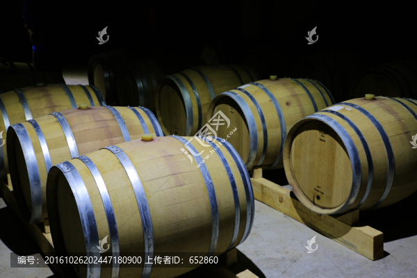 橡木桶,葡萄酒桶,紅酒桶酒,酒
