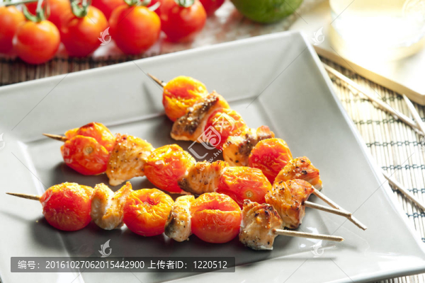 鮭魚和圣女果串