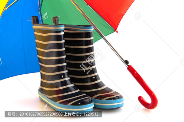靴子和雨傘