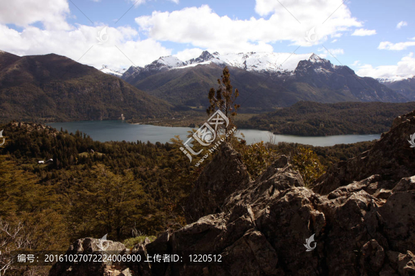看Bariloche