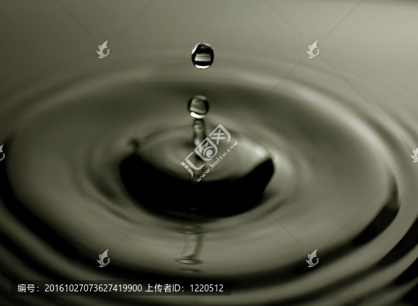 水的尖頂