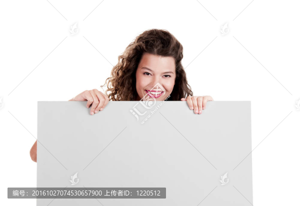女孩用白色的廣告牌