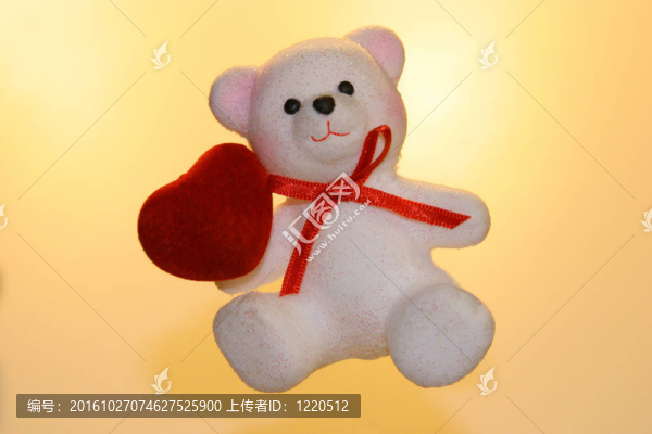 白色的泰迪熊