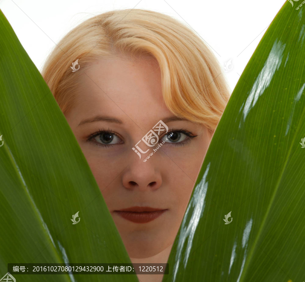 年輕漂亮的女人cucasian金發(fā)