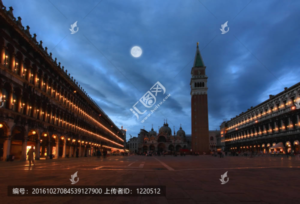 威尼斯圣馬可廣場(chǎng)夜景