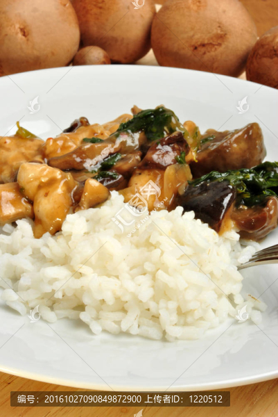 烤雞有機(jī)蔬菜飯