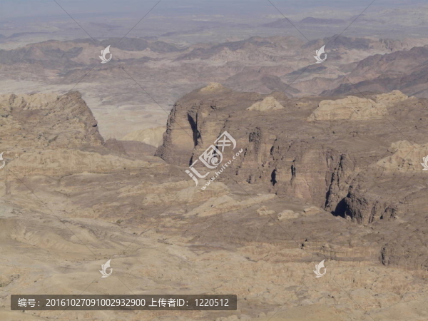從SIQ的tresury；Petra；約旦