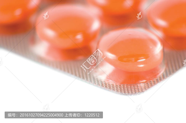 橙色藥丸泡