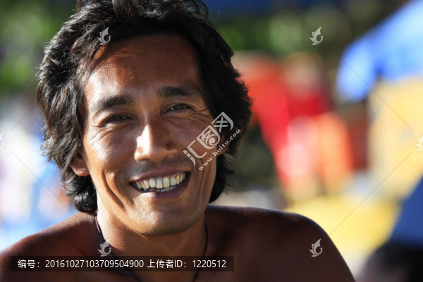 亞洲男子