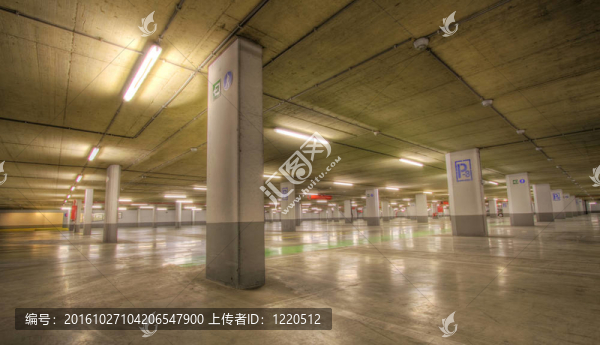 地下停車場(chǎng)