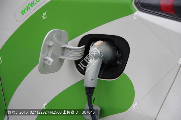 電動汽車