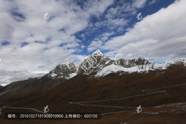 卓達(dá)拉山