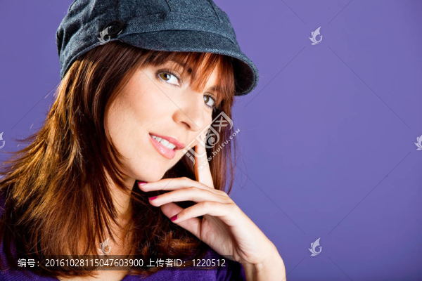 年輕漂亮的女人
