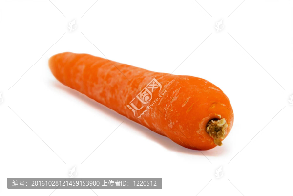 白色背景上分離的胡蘿卜