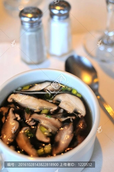 東方風格蘑菇湯