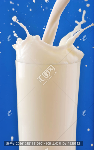 牛奶濺
