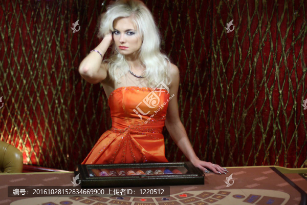 在賭場里，年輕的歐洲女性