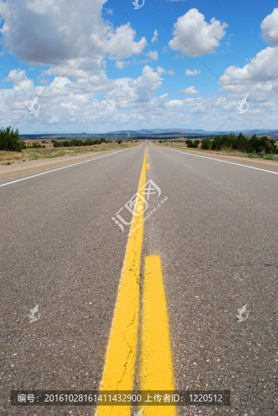 公路旅行