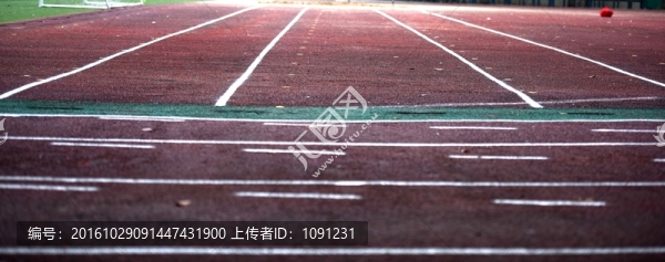 塑膠跑道