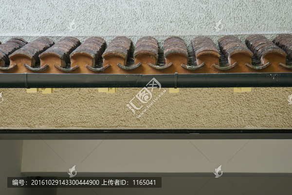 屋檐