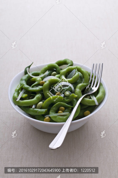 薩拉德