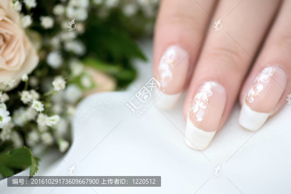 修指甲