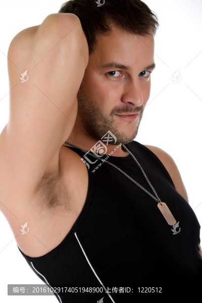有吸引力的年輕白人男子；肱二頭肌