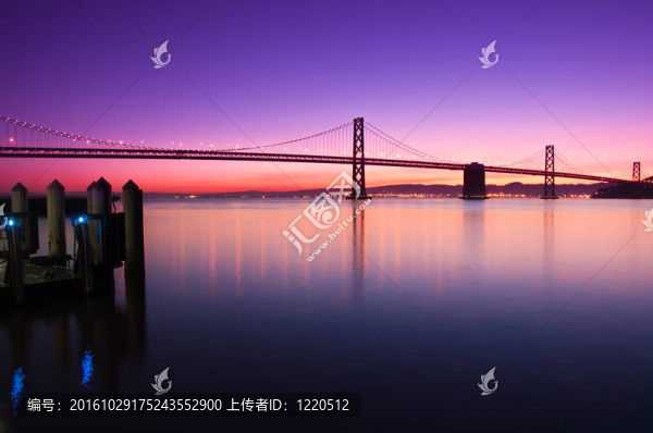 海灣大橋；三藩；加利福尼亞。