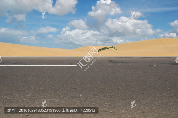 空蕩蕩的馬路