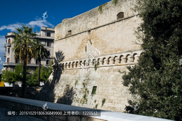 諾爾曼-施瓦本的城堡。Bari。Apulia。