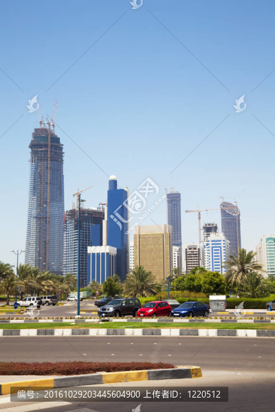 阿布扎比的天際線；UAE