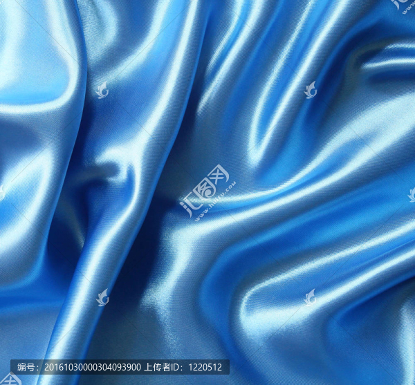 光滑典雅深藍色絲綢為背景
