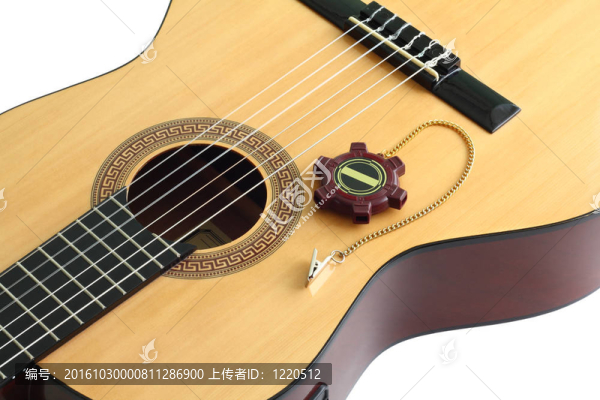 吉他和音叉