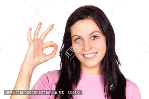 黑發(fā)女孩說ok