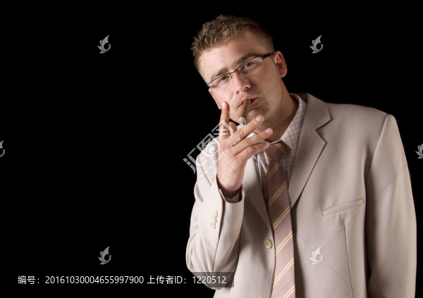 商人抽雪茄
