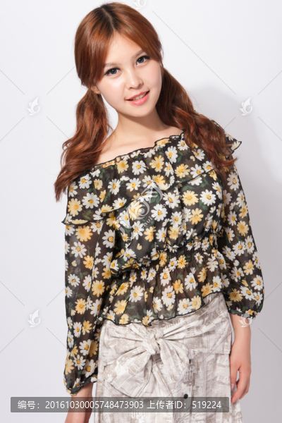 美女人像