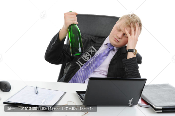 喝醉了的商人