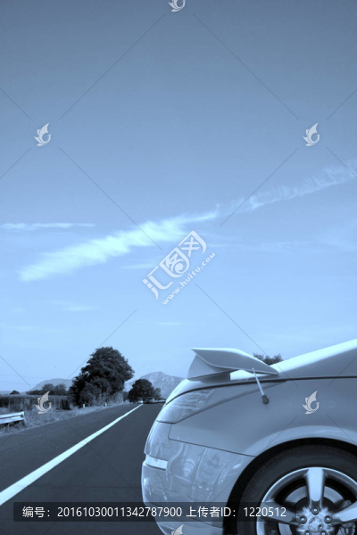 漂亮的車。偉大的細(xì)節(jié)！