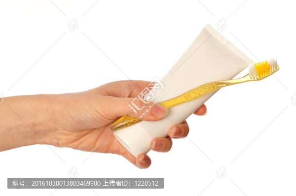 牙膏和藍(lán)色牙刷