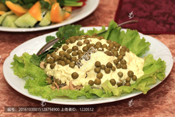 魷魚沙拉。