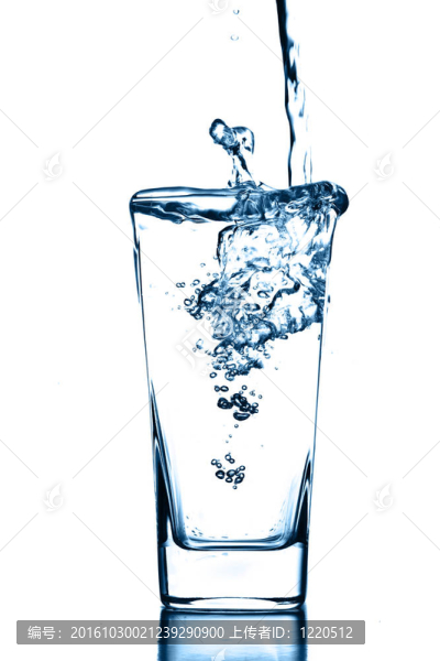 水