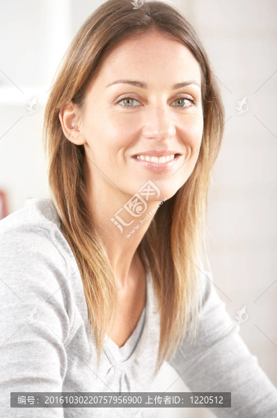 女人