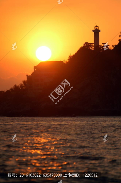在日落海灘；埃斯孔迪多港；墨西哥