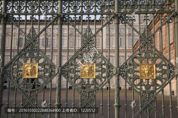 都靈的皇家宮殿；Gates；在美國的首都，在美國的首都，在美國的首都，在美國的首都，