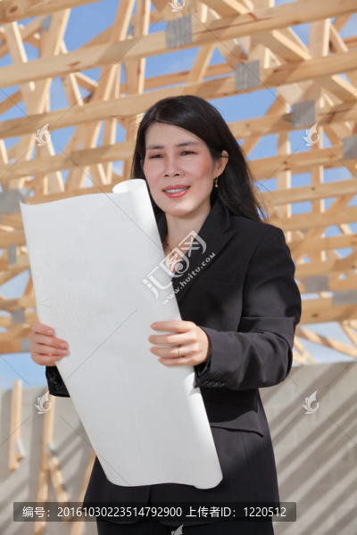 亞洲女性承包商