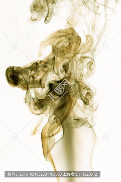 褐色的煙霧