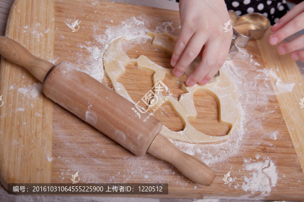 制作圣誕餅干