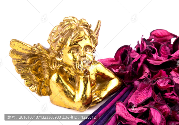 陶瓷愛神與粉紅色裝飾